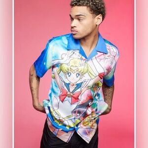 Sailor Moon Characters Sublimated Woven Button-Up hot topic small